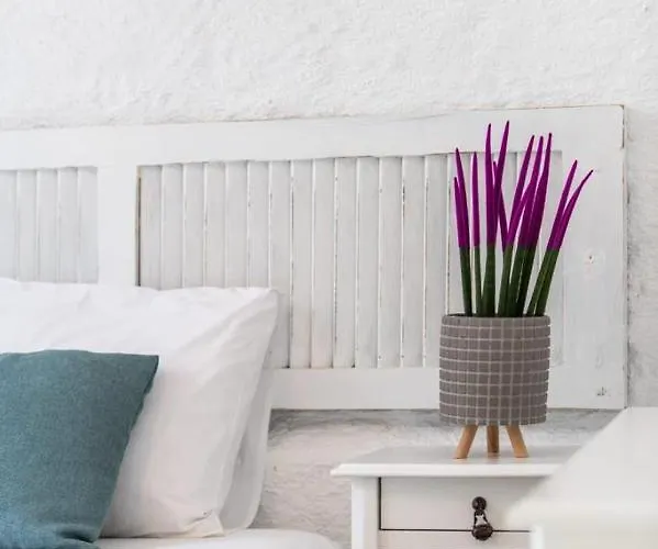 Oda ve Kahvaltı Fethi Baba Konagi *