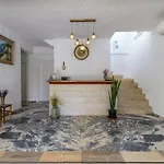 Fethi Baba Konagi Alaçatı